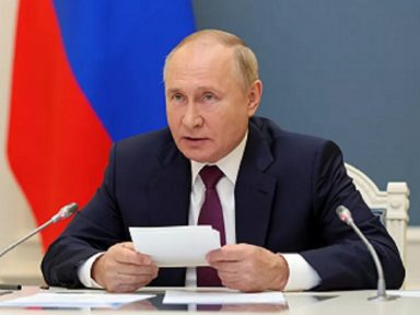 G20: Putin denuncia ações monopolistas que impedem acesso amplo às vacinas