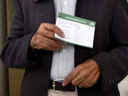 Supremo pede em 15 dias manifestação da PGR sobre fraude do “mito” no cartão de vacina