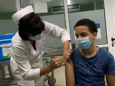 Cuba já imunizou 76% da população do país contra a Covid