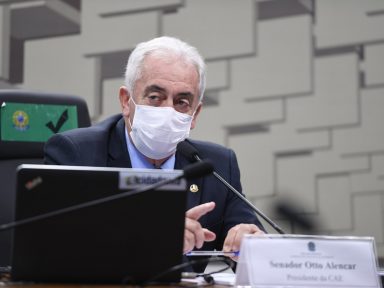 “PL que privatiza os Correios não vai mais para o plenário este ano”, afirma Otto Alencar