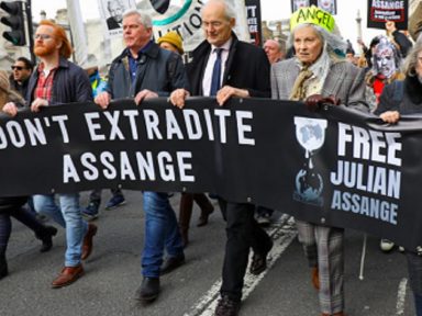 John Pilger: “Justiça para Assange é justiça para todos”