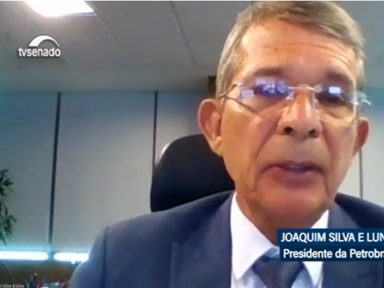 Aziz critica política de preços da Petrobrás