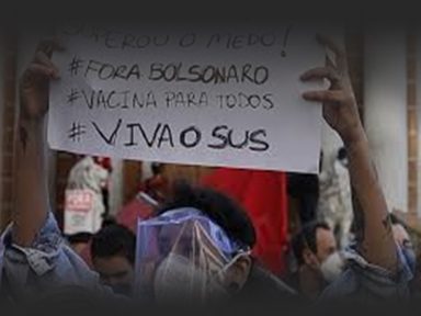 Bolsonaro é desaprovado por 54% dos brasileiros contra 23% e perde para Lula e Ciro em 2022