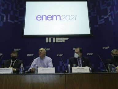 Enem registra menor participação em 2021 do que prova realizada no auge da pandemia