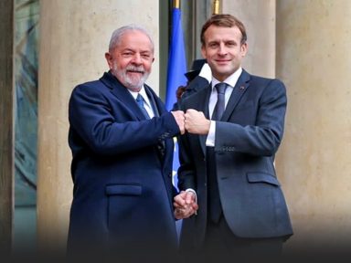 Lula defende “governança democrática global” e é recebido por Emmanuel Macron