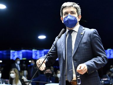 Senadores vão cobrar de Aras providências sobre as denúncias da CPI da Covid