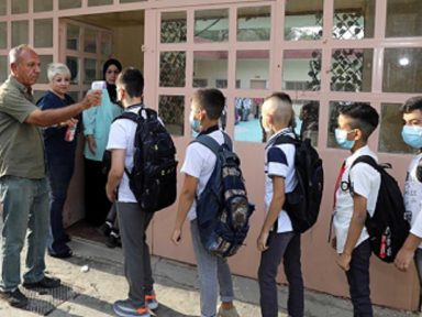 China construirá 1.000 escolas no Iraque devastado pela guerra dos EUA