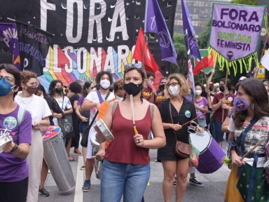 Protestos de mulheres contra Bolsonaro denunciam “fome, carestia e violência”
