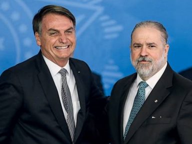 Ministros do STF repreendem Aras por cumplicidade com ilegalidades do governo