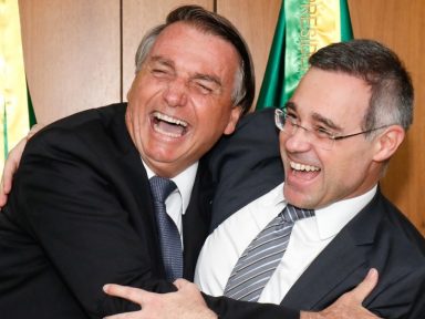 Bolsonaro e a enxurrada de corrupção