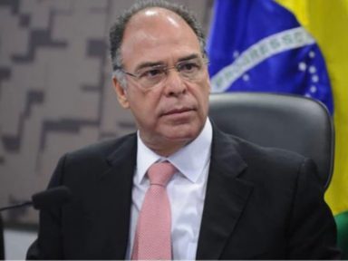 Ex-líder do governo no Senado condena ameaças de Bolsonaro ao processo eleitoral