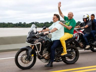 Bolsonaro diz que “ripou” funcionários do Iphan após obra do véio da Havan ser interditada
