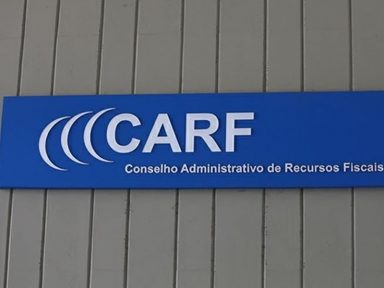 Servidores conselheiros do Carf informam renúncia coletiva após cortes na Receita Federal