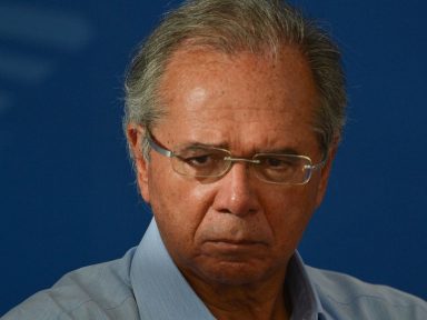 Atividade econômica inicia 4º trimestre em queda