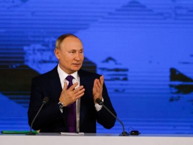Putin: “cooperação com China em tecnologia, cultura e segurança é sem precedentes”