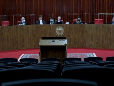 TSE aprova resolução que regulamenta as federações partidárias