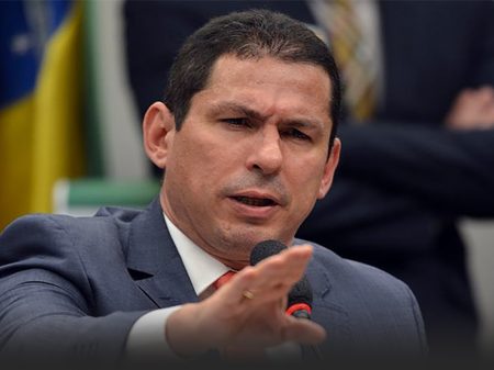 Com Bolsonaro, PL vai para extrema direita, diz Ramos, após aval do TSE para sair do partido