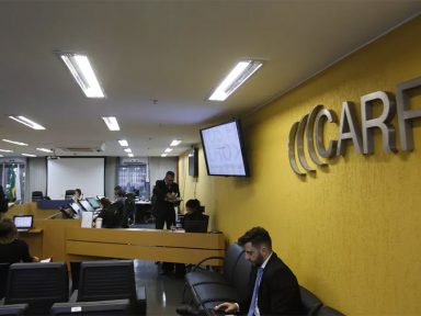 Conselheiros do Carf aderem à mobilização de servidores federais contra o arrocho salarial