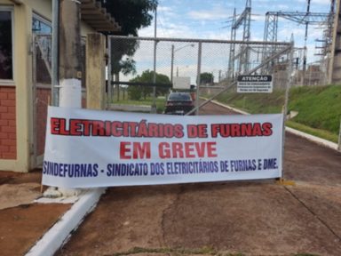 Funcionários da Eletrobrás entram em greve contra redução de benefício em plano de saúde