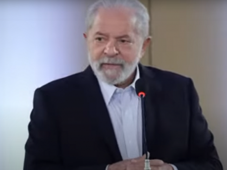 “O Brasil está numa situação muito mais grave agora do que em 2003”, diz Lula