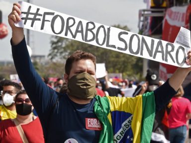 Bolsonaro perderia de Lula, Ciro, Doria e Moro no segundo turno, mostra Ipespe
