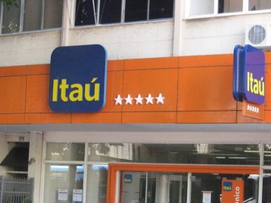 Itaú, Bradesco e Santander lucram juntos R$ 69 bi