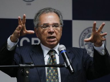 FGV: juro alto derruba confiança dos empresários