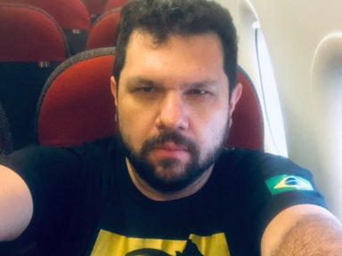 Justiça do Paraná condena blogueiro de fake news por difamação