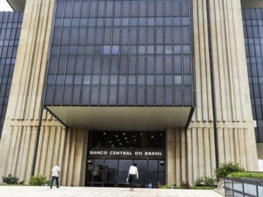 Funcionários do BC confirmam paralisação por 4 horas no próximo dia 9
