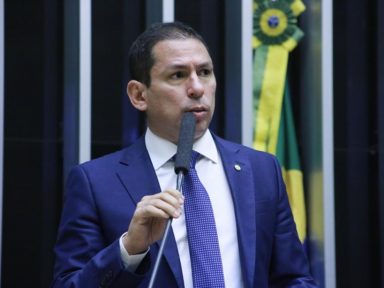 Vice da Câmara anuncia filiação ao PSD para ficar longe de Bolsonaro
