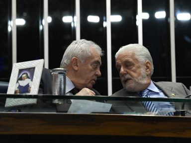 Jaques Wagner sai da disputa ao governo da Bahia para apoiar Otto Alencar, do PSD