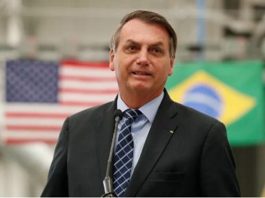 Mito prefere ‘ajudar’ EUA com petróleo