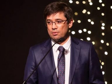 Novo diretor da PF oficializa troca de chefe do setor que investiga os Bolsonaros