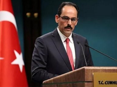 Turquia rechaça pressão da Otan por sanções e mantém diálogo com a Rússia