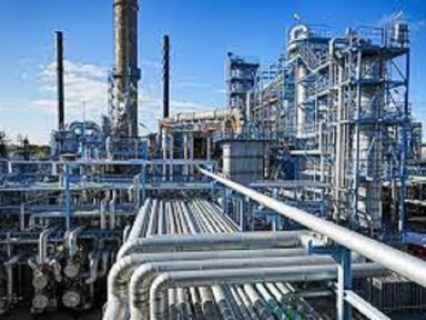 Índia decide manter compras de petróleo da Rússia