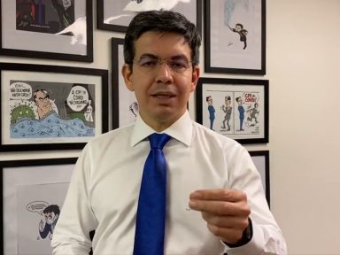 Randolfe aciona STF para impedir PF de trocar diretoria que investiga Bolsonaro
