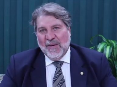 “EUA e OTAN usam o povo ucraniano como boi de piranha”, afirma Renildo