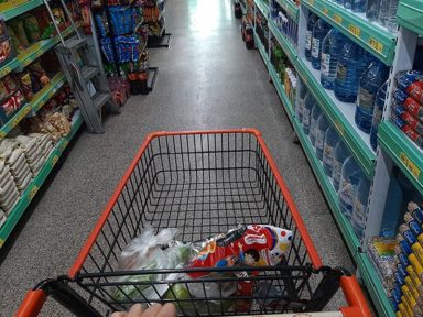 Alimentos têm maior alta desde 1994