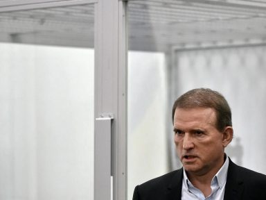 Zelensky prende líder do maior partido de oposição da Ucrânia