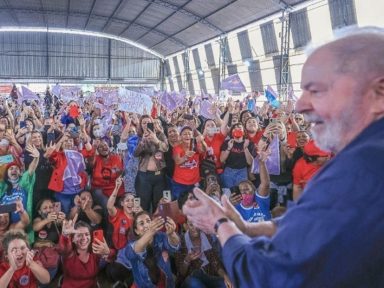 Lula critica Jair: “deu indulto ao amigo que cometeu a barbaridade de ofender o STF”