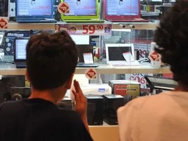 Preços dos eletrodomésticos e carros disparam