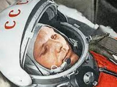 Sanções não conseguiram impedir a União Soviética de lançar Gagarin ao espaço, diz Putin