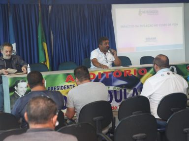 Sindicatos se reúnem em Guarulhos e lançam Movimento Popular Contra a Carestia