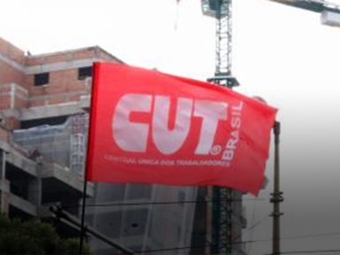 CUT atropela Conclat e entrega plataforma particular para Lula
