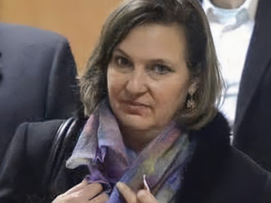Nuland, expert em golpes, que doou US$ 5 bi aos nazistas ucranianos, chega ao Brasil