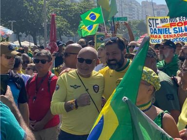 No Rio, Queiroz, operador da ‘rachadinha’, foi o ‘astro’ do esvaziado ato bolsonarista