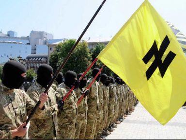 Batalhão Azov da Ucrânia esconde insígnia neonazista