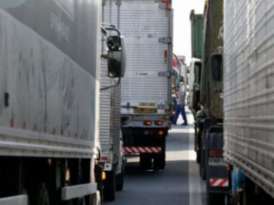 Caminhoneiros criticam MP do governo que altera frete: “Sem fiscalização, não tem efeito”