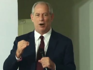 “Reforma trabalhista praticou golpes profundos contra o trabalhador”, diz Ciro