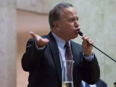 PSB desfilia vereador Camilo Cristófaro após fala racista em sessão da Câmara São Paulo
